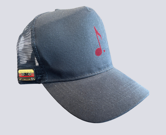 Casquette bleu marine unisexe – Note brodée & pin’s musical